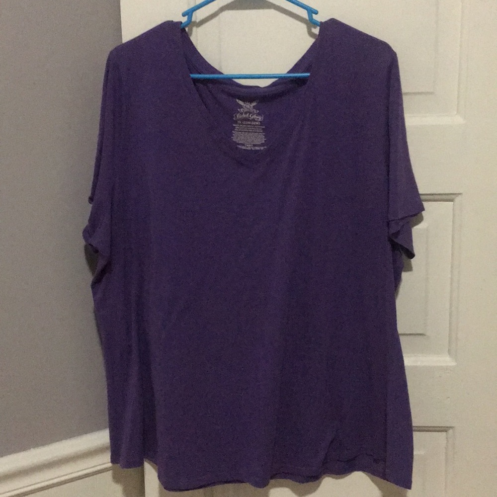 Faded glory v-neck T-shirt
